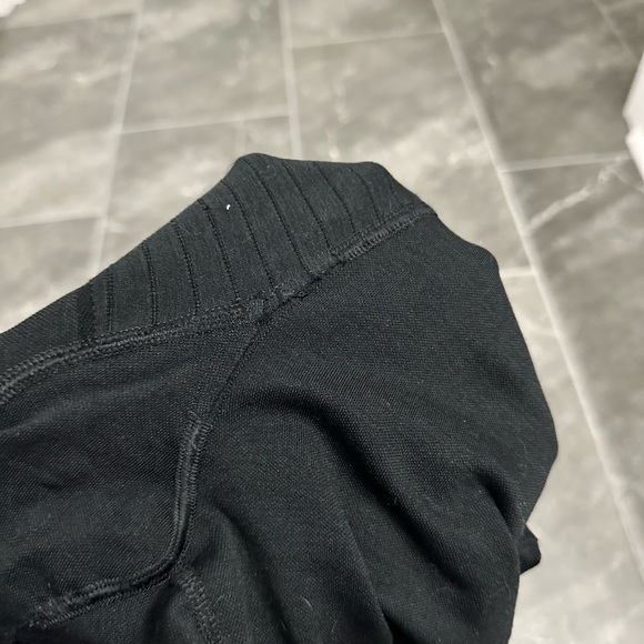 Alphalete Revival  - Medium Legging - Picture 7 of 8